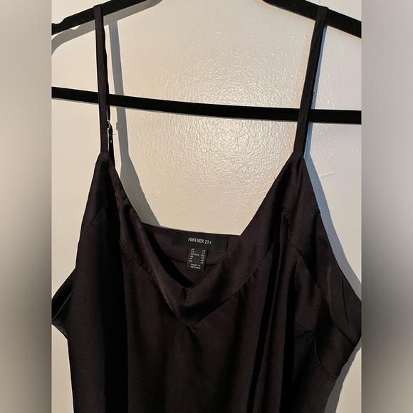 Black slip on dress - Picture 3 of 4